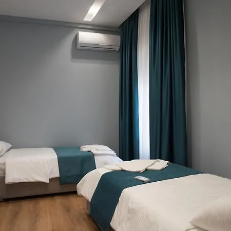 Panda apartament Korce Exterior foto